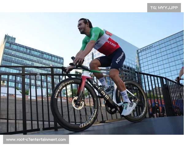 环澳赛序幕赛禁用计时赛车,各车队通过轮组、单盘系统调整公路车竞速