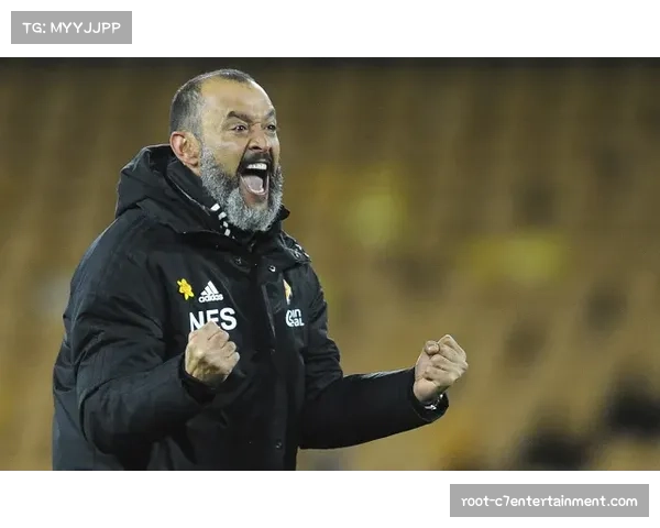 “从濒临降级到稳居中游：伯恩利主帅孔帕尼的第二个赛季改革之路”